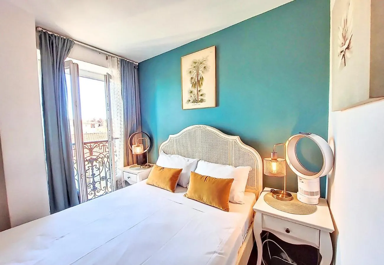 Nestor&Jeeves - Chaise Bleue - Central - Near Beach Nice 0*,